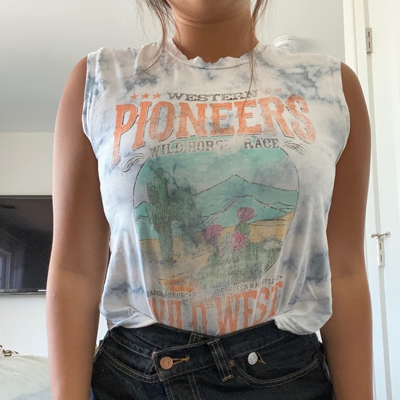 Tye dye muscle tank top - Picture 3 of 6